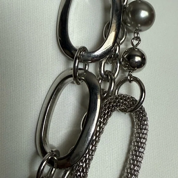 Premier Designs Silver Layered Necklace - Picture 9 of 11